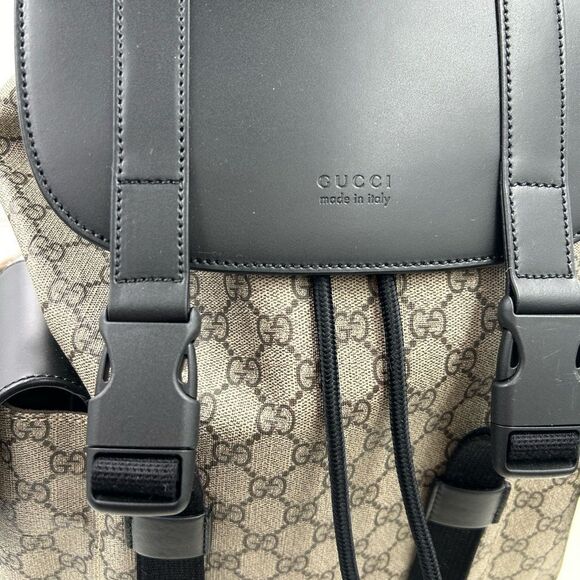 Men’s Gucci GG Supreme extra large backpack double buckle canvas new with tags - Picture 6 of 15